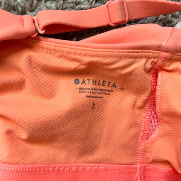 Athleta I Coral V Neck Crop Tank Top I Size L I Built-In Bra, Adjustable Strap - Picture 8 of 9